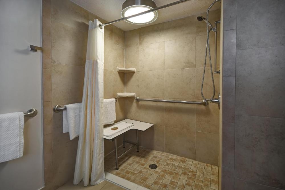 DoubleTree by Hilton Augusta Image 16